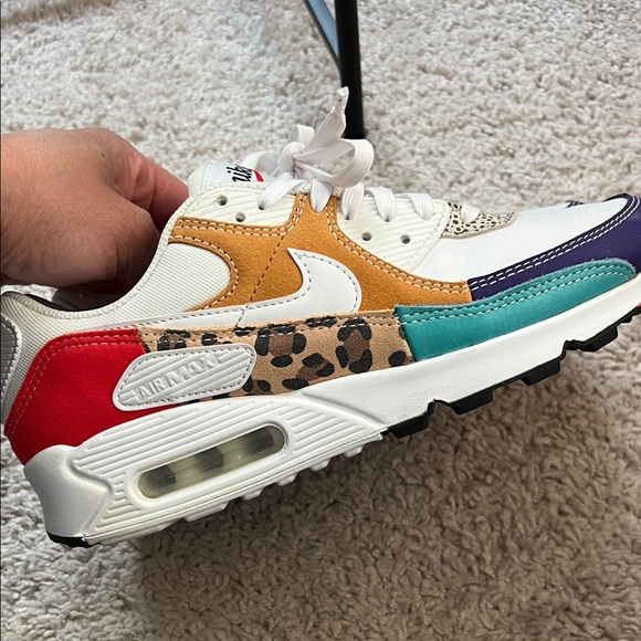 Nike White and Purple Sneakers with Colorful Accents - Picture 6 of 8